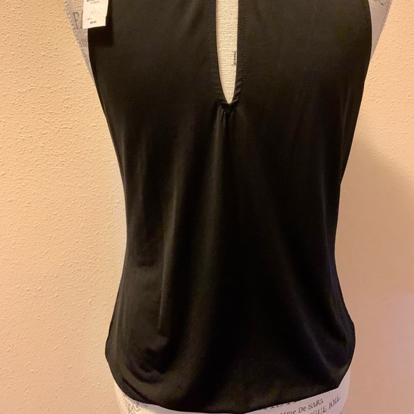 NWT ADORABLE TOP W/GOLD BEADING. ELASTIC WAIST. PERFECT FOR HOLIDAYS. - Picture 7 of 10